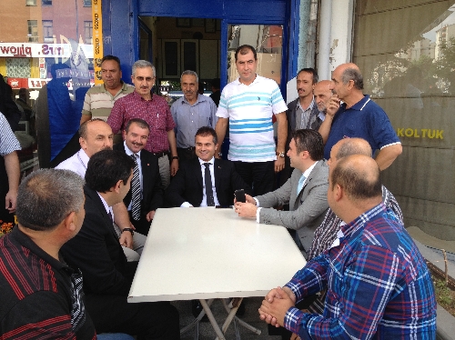 Bakan Kılıç, Siteler esnafını ziyaret etti