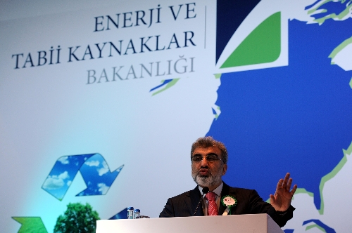 Bakan Yıldız: Doğal gaz ve elektrik arzında bir sıkıntı öngörmüyorum