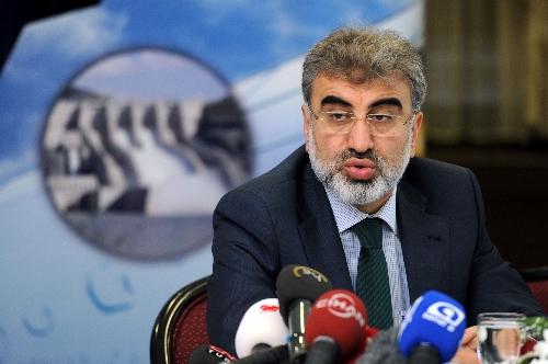 Bakan Yıldız: Suriye'ye özel sektör elektrik verebilir