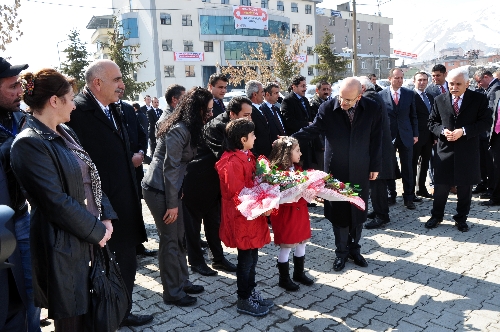 Bakanlar Hakkari'den memnun ayrıldı