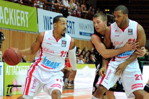 Bandırma'da Banvit - S. Oliver Baskets heyecanı yaşanıyor