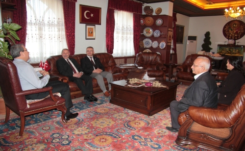 Başkan Ünver: Sosyal yardım anlayışı toplumsal patlamaları önlüyor