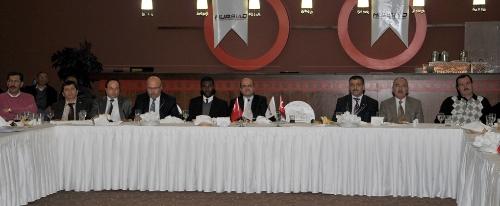 Başkonsolos Rachid, Türk işadamlarını Cezayir'e yatırıma davet etti