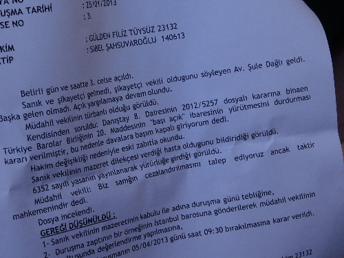 Başörtülü avukat ilk kez duruşmaya katıldı