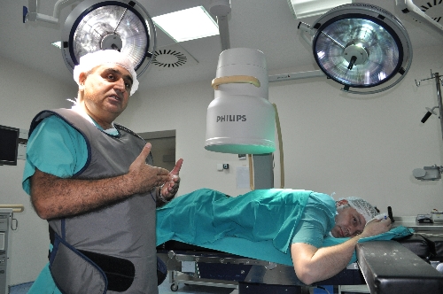 BAÜ Tıp Fakültesi'nde bel fıtığı 90 derecede yakılarak tedavi ediliyor