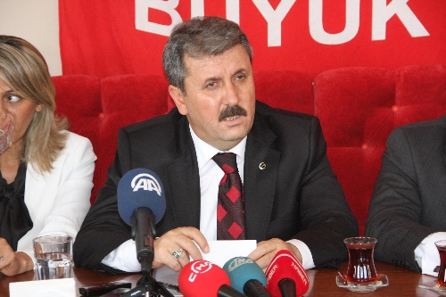 BBP Başkanı Destici: Hükümet Arap Baharı'nı iyi okuyamadı