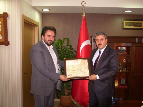 BBP Genel Başkanı Destici: Mescid-i Aksa'yı böldürtmeyiz