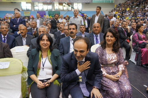 BDP kongresinde konuşmalara geçildi
