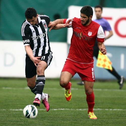 Beşiktaş, Pendikspor'a 2 - 0 mağlup oldu