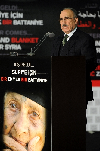 Beşir Atalay: Suriye'ye yardımlar, yoğun güvenlik altında ulaştırılacak