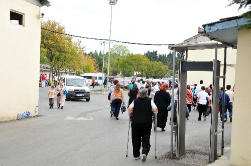 Beylikdüzü Belediyesi'nden yardım sandığı servisi