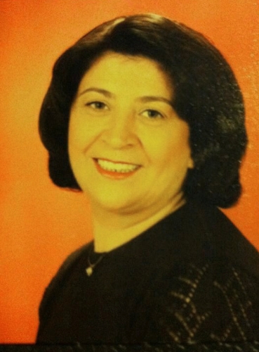 Boşandığı eşini silahla yaraladı