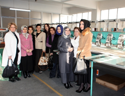 BUGİAD'lı kadın girişimciler, Selinay Tekstil'i ziyaret etti