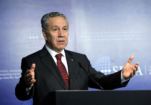 Bülent Arınç: 28 Şubat gibi çok girişim oldu