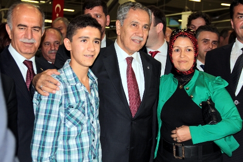 Bülent Arınç'ın otomobili olanlara maaş uyarısı