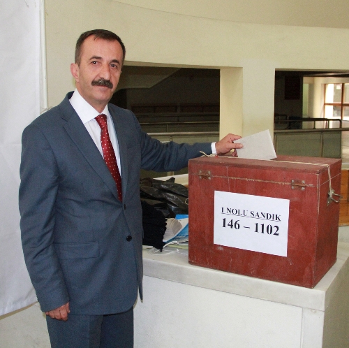 Bursa Barosu'nun yeni başkanı Av. Ekrem Demiröz