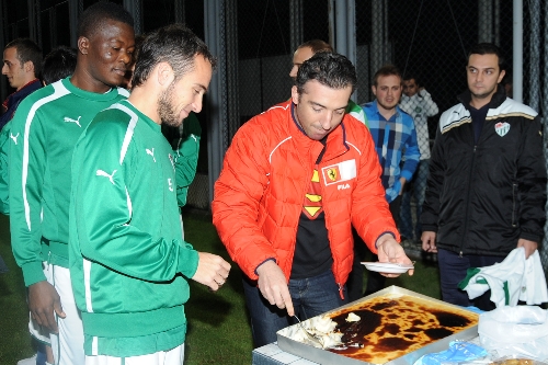 Bursaspor, Mersin İdman Yurdu hazırlıklarını sürdürdü