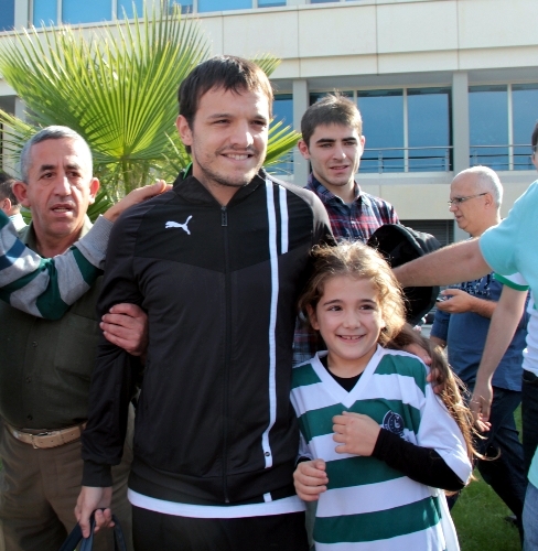 Bursaspor'u Trabzon'a taraftarlar uğurladı