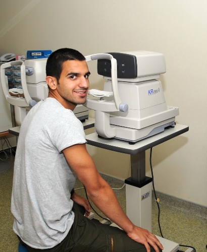 Bursaspor'un yeni transferi Aziz Behich sağlık kontrolünden geçti