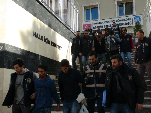 Çaldıklarını çaldırmışlar