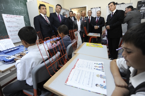 Çanakkale'de 2 okulun açılışı yapıldı