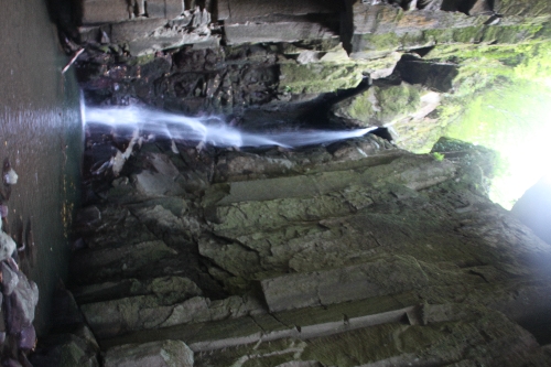 Çaylıoğlu beldesindeki şelaleler keşfedilmeyi bekliyor