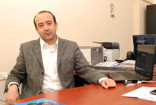 CERN'de Türkiye'yi CBÜ'den Doç. Dr. Pesen temsil edecek