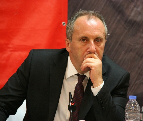 CHP, Büyükşehir Belediyesi Kanunu da Anayasa Mahkemesi'ne götürecek