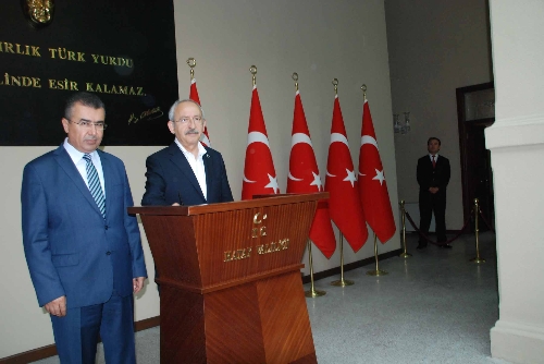 CHP Genel Başkanı Kılıçtaroğlu Hatay Valiliği'ni ziyaret etti