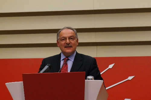 CHP Sözcüsü Koç: 18 yaş popülist bir yaklaşım