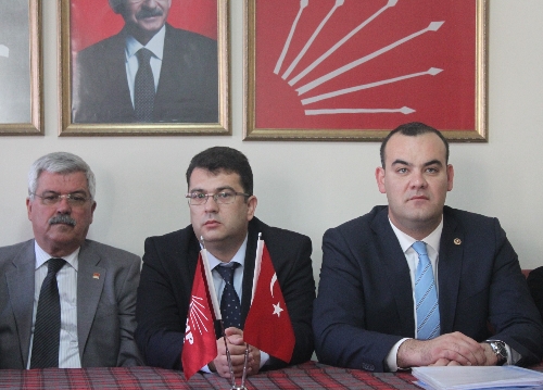 CHP, Tekirdağ'da 3 belde belediyesinin kapatılma kararını halka soracak