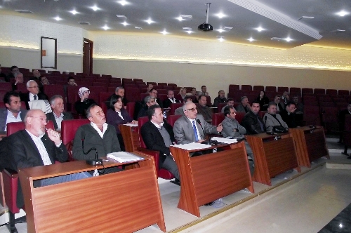 CHP'li Meclis üyeleri, Yalova Belediye Başkanı hakkında suç duyurusunda bulundu