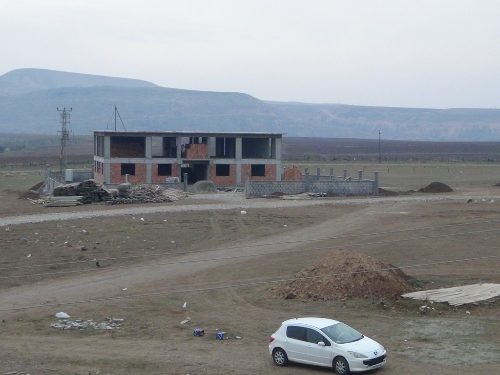 Cizre'de temizlenen mayınlı arazi, eğitime tahsis edildi