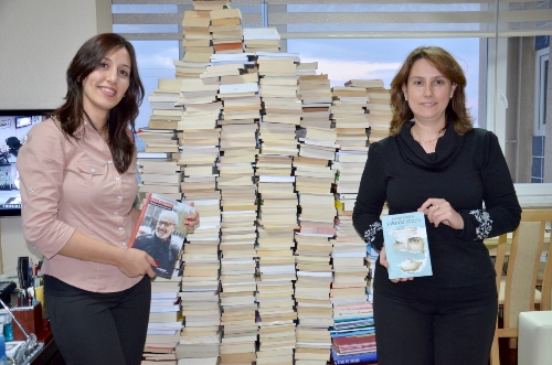 ÇOMÜ Kütüphanesi'ne 10 bin kitap bağışlandı