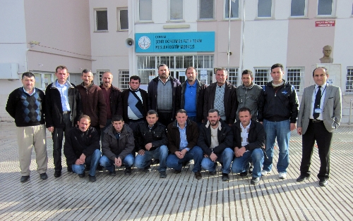 Çorum'da inşaat ustalarına yetki belgesi verildi