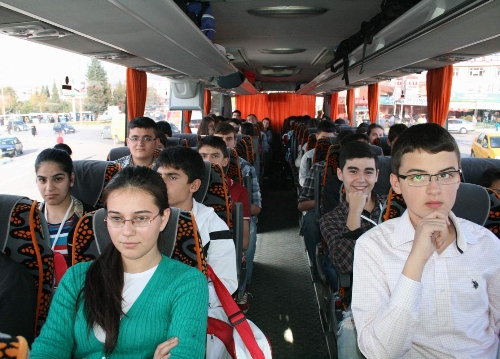'Cumhuriyet Gezileri' ile tarihe yolculuk yapan öğrencilerden sorumluluk vurgusu