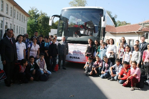 Cumhuriyet gezilerinin ilk kafilesi yola çıktı