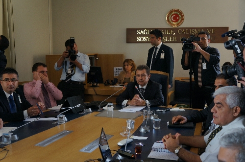 Darbeleri Araştırma Komisyonu, Karamehmet'i dinliyor