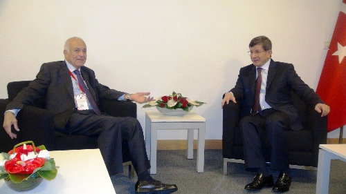 Davutoğlu ile Arap Birliği Genel Sekreteri bir araya geldi
