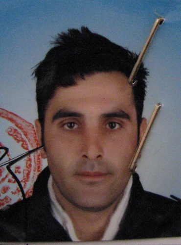 Define arayan gencin elinde dinamit patladı: 1 ölü, 2 yaralı