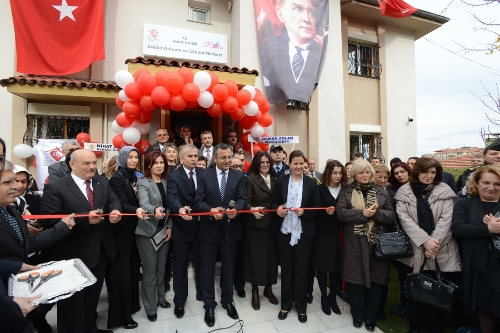 Denizli Koza Şiddeti Önleme ve İzleme Merkezi açıldı
