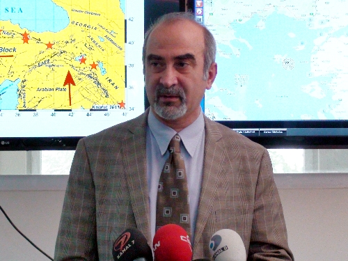 Deprem uzmanı Kalafat: Ege'deki sarsıntı büyük depremin habercisi değil