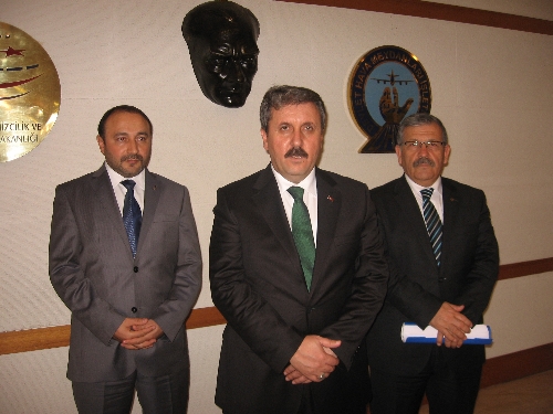 Destici: Bir cumhurbaşkanının zehirlenmiş olması çok vahim (Özel)