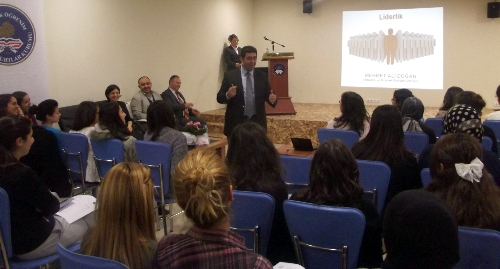 Devlet yurdunda öğrenciler hem konaklıyor hem de eğitim alıyor