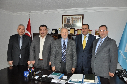 Din görevlileri, Diyanet Vakfı bursunda çocuklarına öncelik tanınmasını istiyor