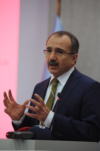 Dinçer: Üstün yetenekli eğitim ve istihdamında lider ülke olmayı hedefliyoruz