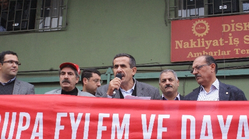 DİSK'e bağlı işçiler, Avrupalı meslektaşları için eylem yaptı