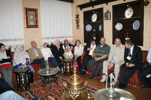 Diyalog için mesafeleri hiçe saydılar