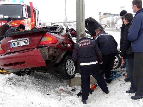 Donma tehlikesi geçiren yaralıyı kurtarmak için itfaiye 2 saat uğraştı