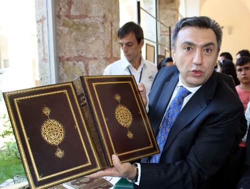 Dünyanın en zengin klasik yazma eser rezervi Türkiye'de